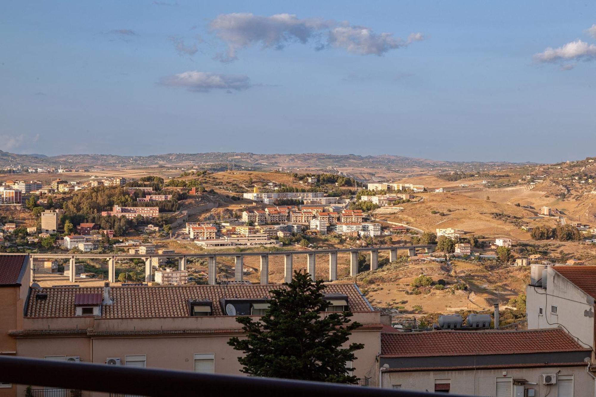 Domus Noem - Locazione Turistica Hotel Agrigento Bagian luar foto