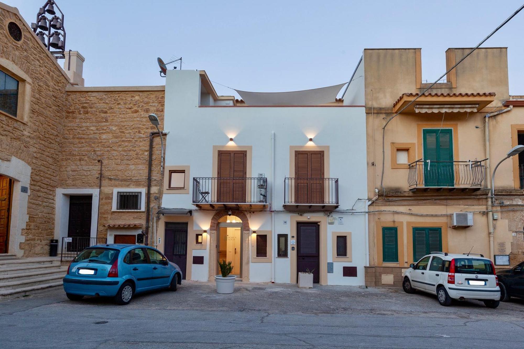 Domus Noem - Locazione Turistica Hotel Agrigento Bagian luar foto
